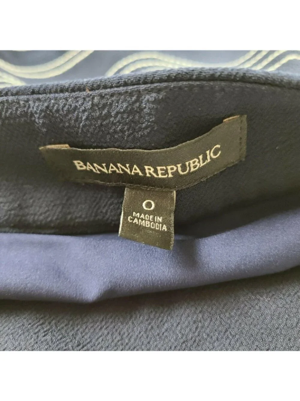 Banana Republic Tiered Mini Skirt Size 0 Y2K Fashion Blue Striped Short Side Zip